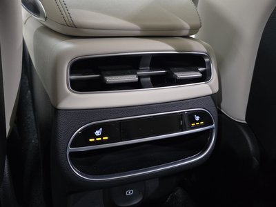 صورة مصغرة 25 لـ 2021 Genesis GV70