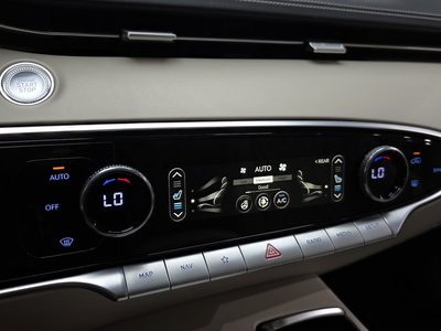 صورة مصغرة 24 لـ 2021 Genesis GV70