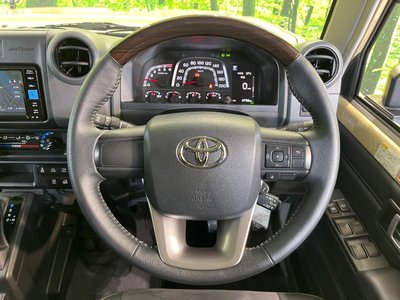 صورة مصغرة 11 لـ 2024 Toyota LAND CRUISER 70