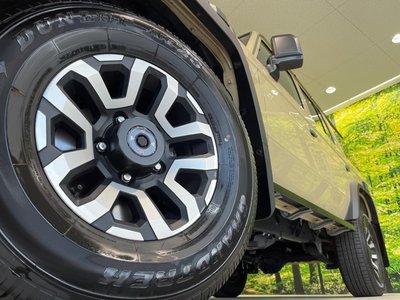 صورة مصغرة 13 لـ 2024 Toyota LAND CRUISER 70