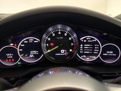 2022 Porsche CAYENNE — миниатюра 26