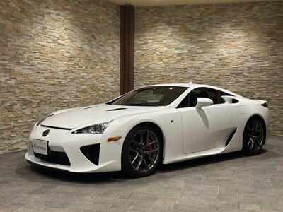 LEXUS LFA