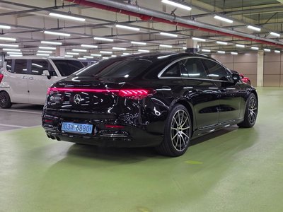 صورة 6 لـ 2022 Mercedes-BENZ EQS