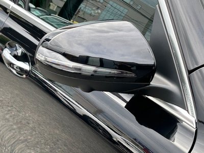 MERCEDES-BENZ GLB - 10