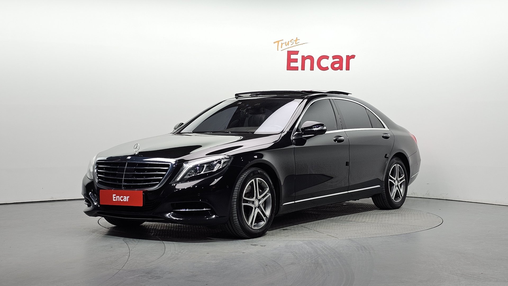 MERCEDES-BENZ S-CLASS - View 1