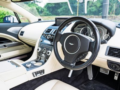 2010 Aston Martin RAPIDE 缩略图 20