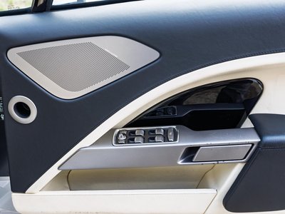 2010 Aston Martin RAPIDE 缩略图 19