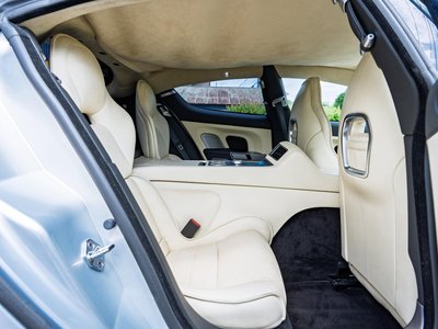 2010 Aston Martin RAPIDE 缩略图 25