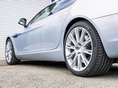 2010 Aston Martin RAPIDE 缩略图 11