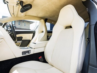 2010 Aston Martin RAPIDE 缩略图 30