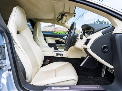 2010 Aston Martin RAPIDE 缩略图 22