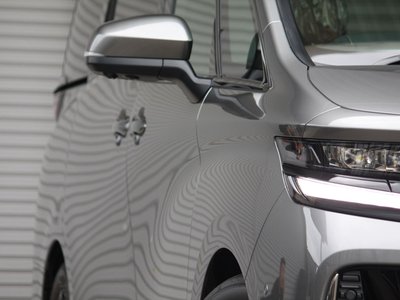 TOYOTA VELLFIRE - 9