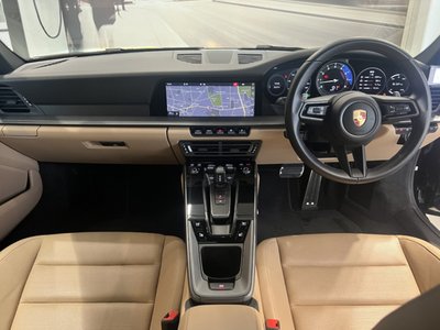 PORSCHE 911 - 9