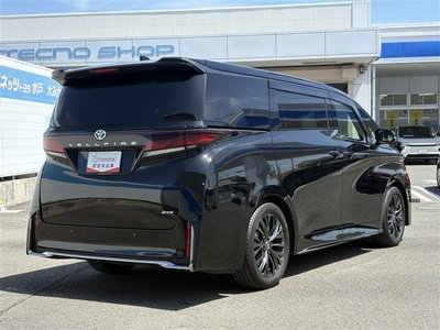 صورة 7 لـ 2023 Toyota VELLFIRE