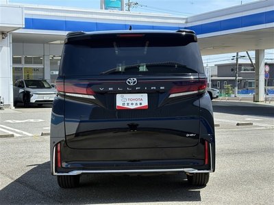 صورة 6 لـ 2023 Toyota VELLFIRE