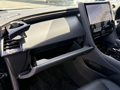 صورة مصغرة 30 لـ 2023 Toyota VELLFIRE