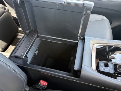 صورة مصغرة 27 لـ 2023 Toyota VELLFIRE