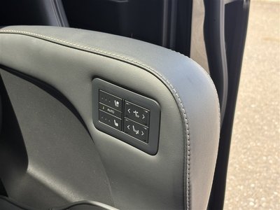 صورة مصغرة 35 لـ 2023 Toyota VELLFIRE