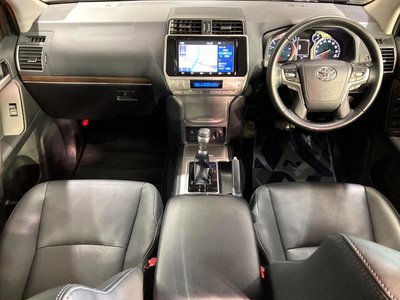 TOYOTA LAND CRUISER PRADO - 2