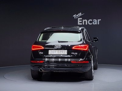AUDI Q5 - 4