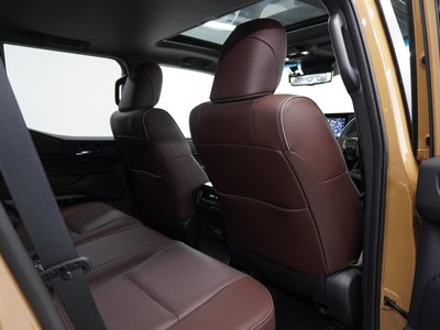 صورة مصغرة 39 لـ 2024 Toyota LAND CRUISER 250