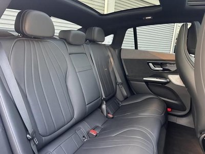 MERCEDES-BENZ EQE - 5