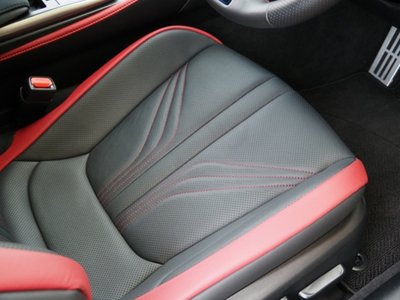 2023 Lexus RC F — миниатюра 26