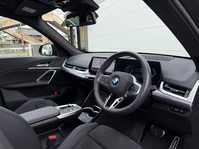 صورة 7 لـ 2024 BMW X1
