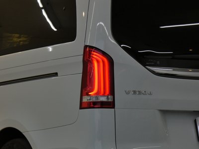 MERCEDES-BENZ V-CLASS - 10