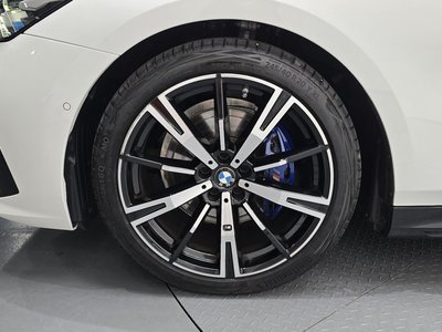 2023 BMW 5 SERIES photo 6