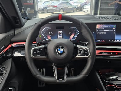 2023 BMW 5 SERIES 缩略图 13