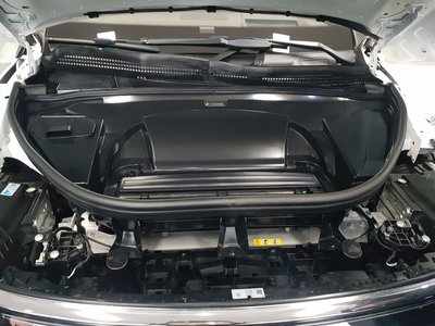 MERCEDES-BENZ EQS - 7