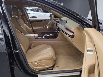 GENESIS G80 (RG3) - 10