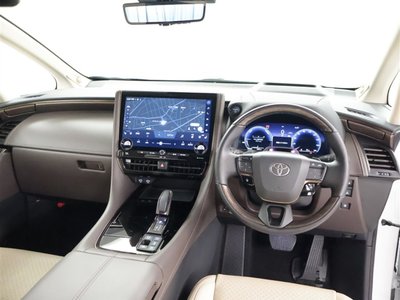 صورة 5 لـ 2025 TOYOTA ALPHARD