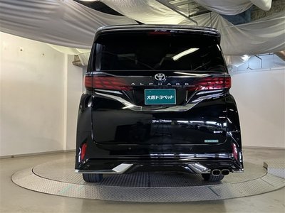 2024 Toyota ALPHARD — фото 7