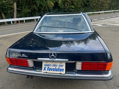 MERCEDES-BENZ SL - 8