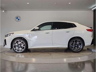 BMW X2 - 6