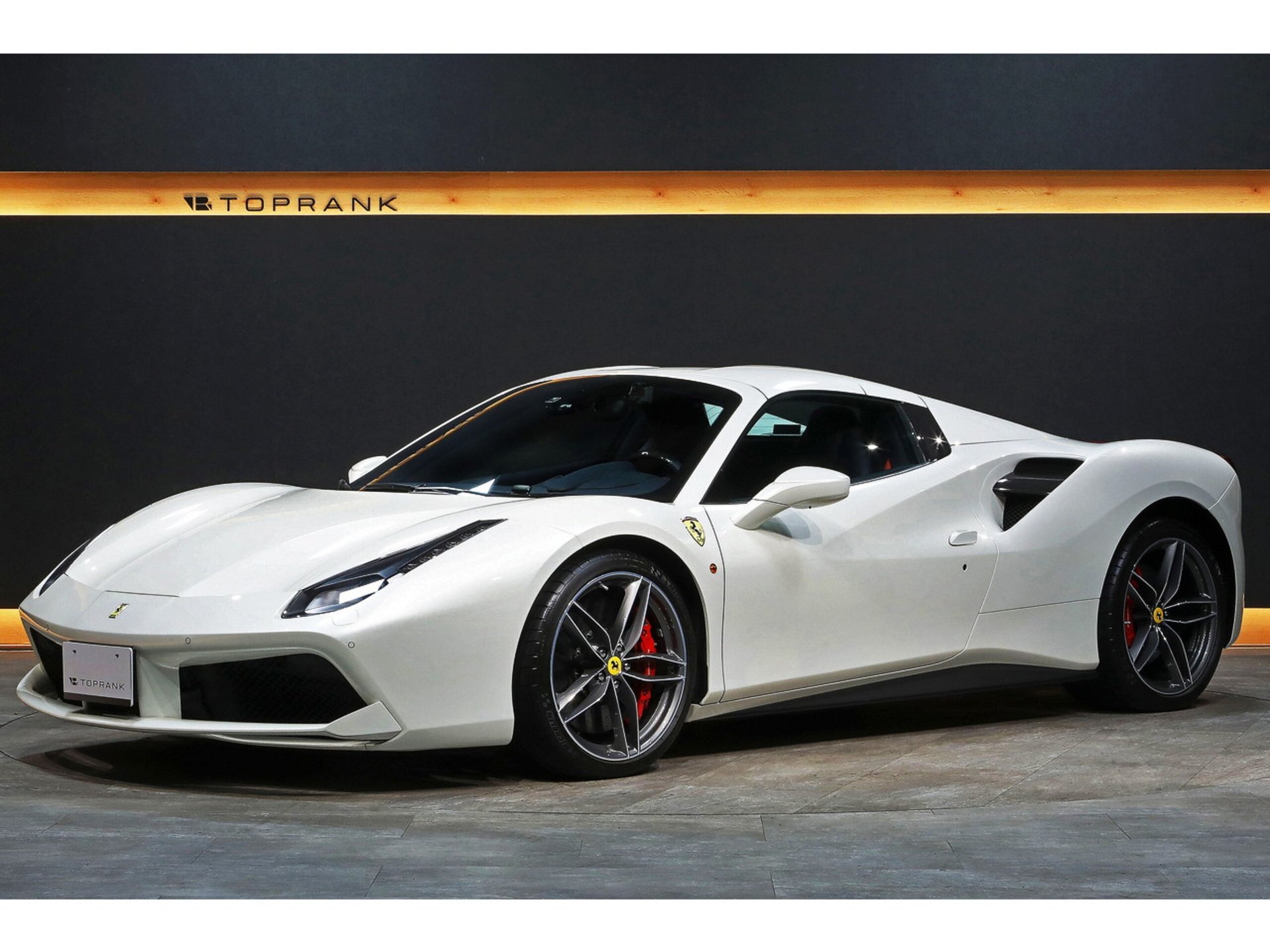 FERRARI 488 SPIDER - View 1