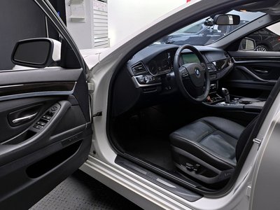 BMW 5 SERIES - 10