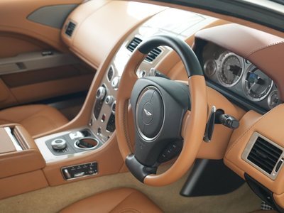 ASTON MARTIN RAPIDE - 3