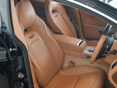 صورة 13 لـ 2016 Aston Martin RAPIDE