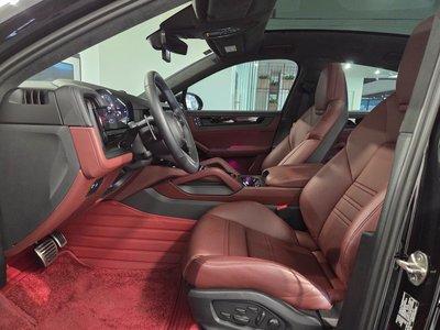 2025 Porsche CAYENNE 照片 4