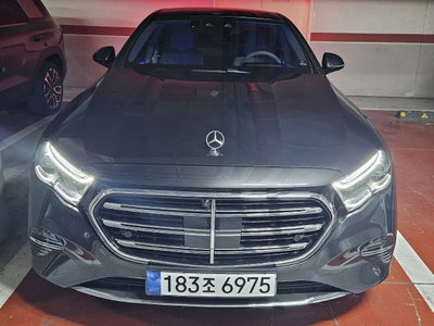 MERCEDES-BENZ E-CLASS