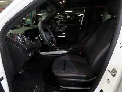 MERCEDES-BENZ EQB - 7