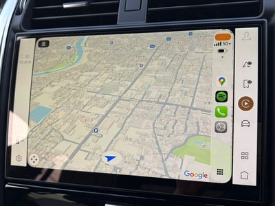 LAND ROVER DISCOVERY - 4