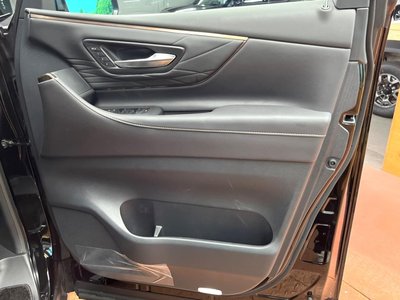 صورة مصغرة 22 لـ 2023 Toyota ALPHARD