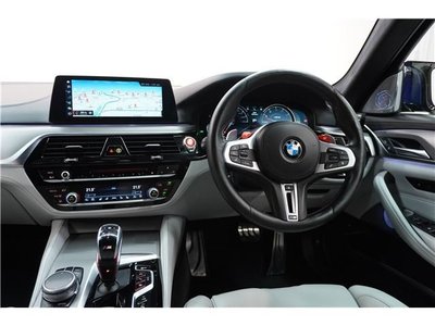 صورة مصغرة 46 لـ 2018 BMW M5