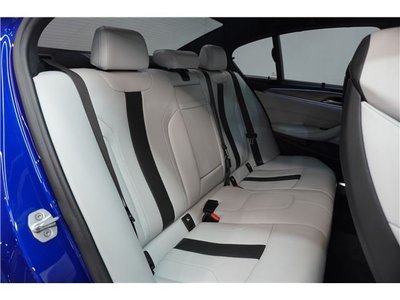 صورة مصغرة 43 لـ 2018 BMW M5