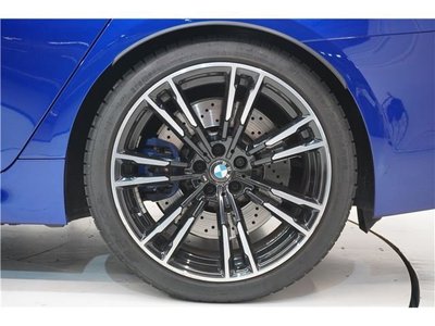 صورة مصغرة 11 لـ 2018 BMW M5