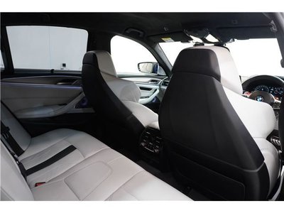 صورة مصغرة 44 لـ 2018 BMW M5